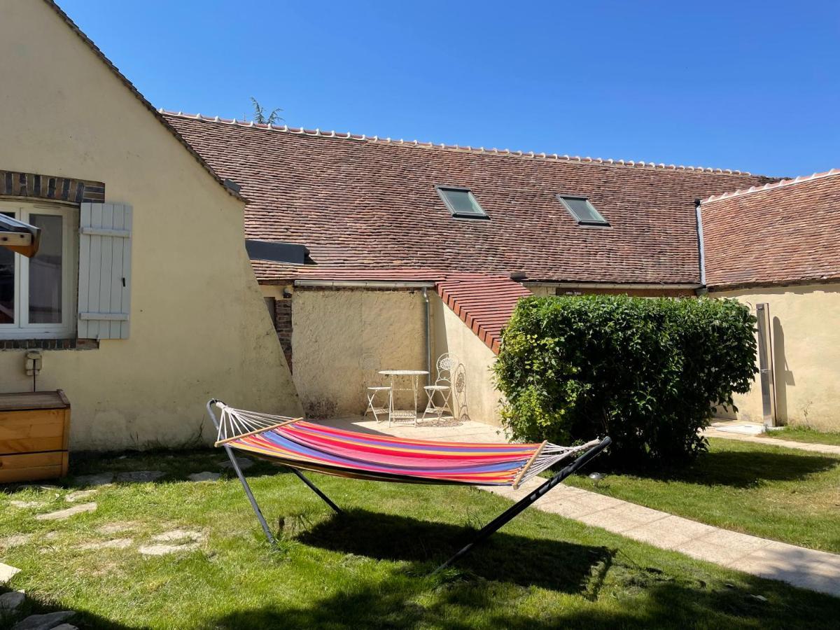 Villa Fontaine Avec Piscine Interieur Chauffee-Maison De Campagne Familiale -Ideal Vacances Ou Sejour Professionnel -3 Chambres-Bureau Separe -Lit Bebe - Parking Facile & Gratuit Exteriör bild