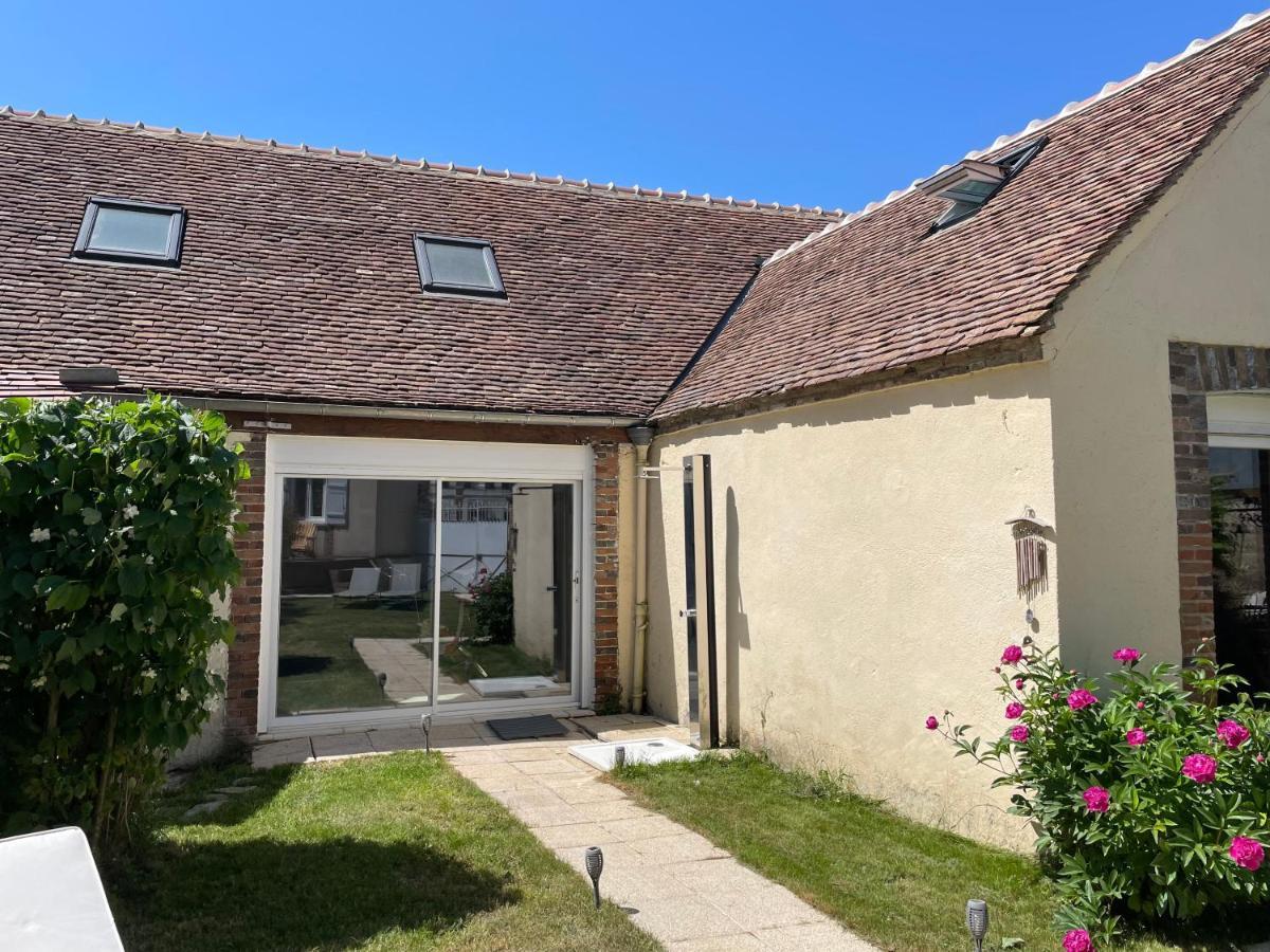 Villa Fontaine Avec Piscine Interieur Chauffee-Maison De Campagne Familiale -Ideal Vacances Ou Sejour Professionnel -3 Chambres-Bureau Separe -Lit Bebe - Parking Facile & Gratuit Exteriör bild