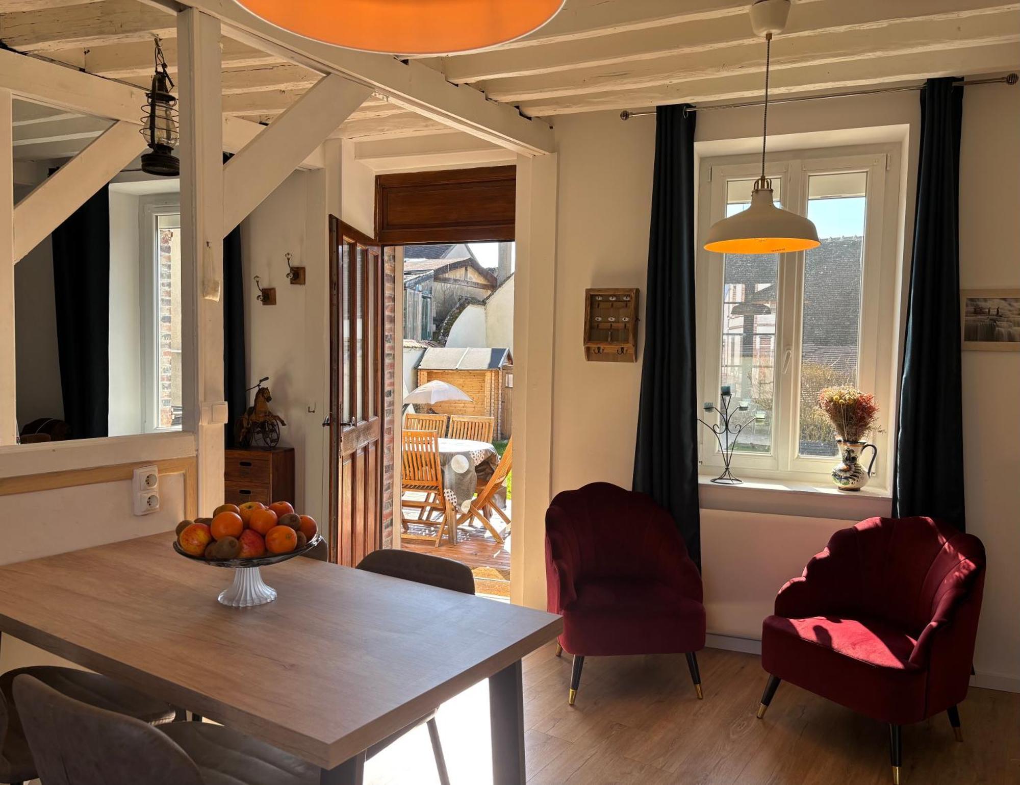 Villa Fontaine Avec Piscine Interieur Chauffee-Maison De Campagne Familiale -Ideal Vacances Ou Sejour Professionnel -3 Chambres-Bureau Separe -Lit Bebe - Parking Facile & Gratuit Exteriör bild
