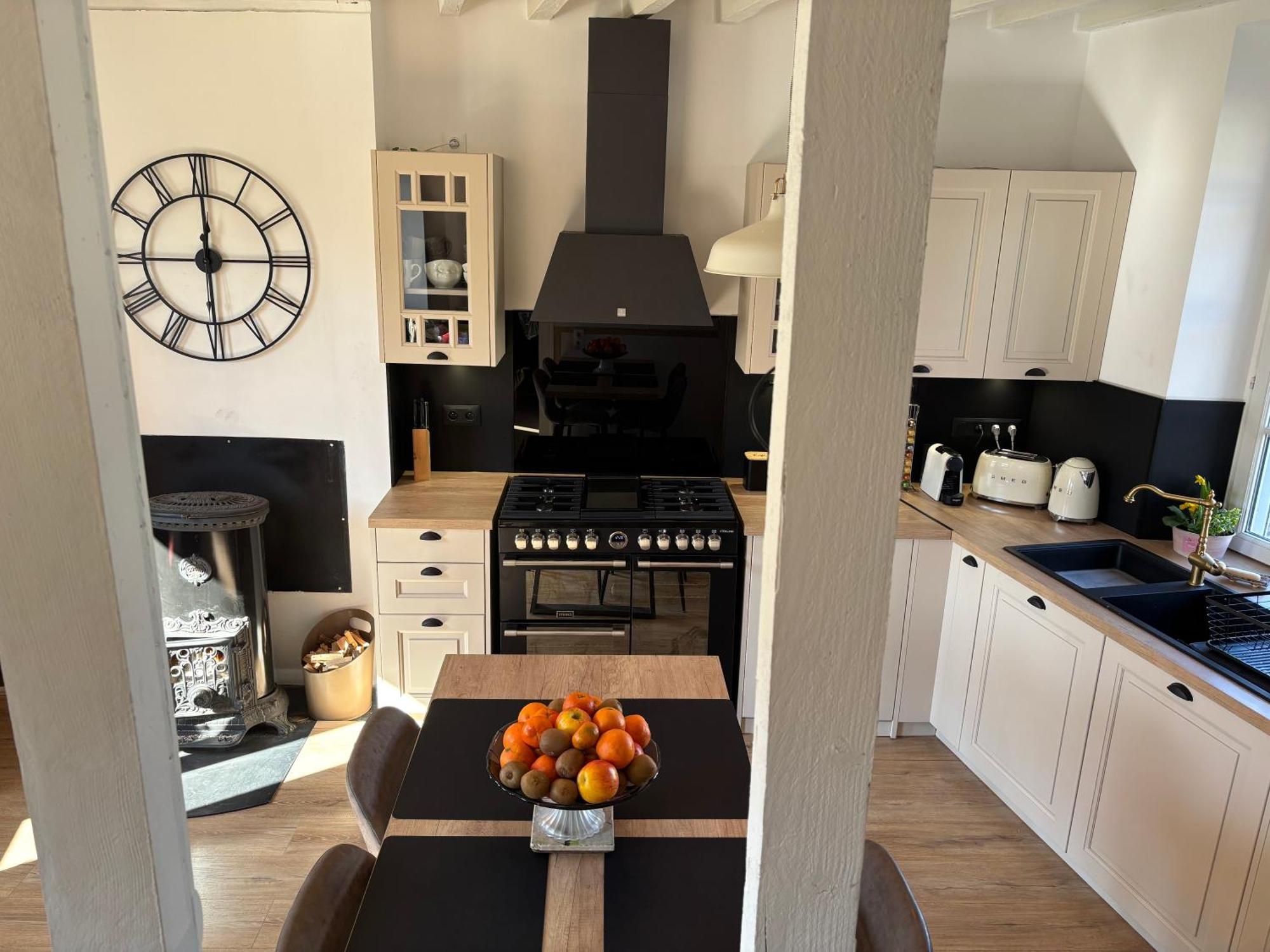 Villa Fontaine Avec Piscine Interieur Chauffee-Maison De Campagne Familiale -Ideal Vacances Ou Sejour Professionnel -3 Chambres-Bureau Separe -Lit Bebe - Parking Facile & Gratuit Exteriör bild