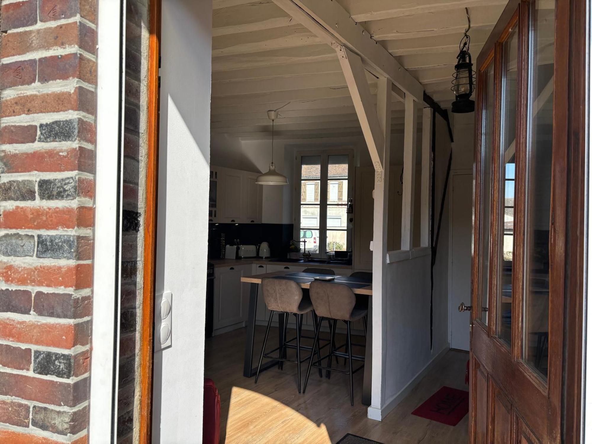 Villa Fontaine Avec Piscine Interieur Chauffee-Maison De Campagne Familiale -Ideal Vacances Ou Sejour Professionnel -3 Chambres-Bureau Separe -Lit Bebe - Parking Facile & Gratuit Exteriör bild